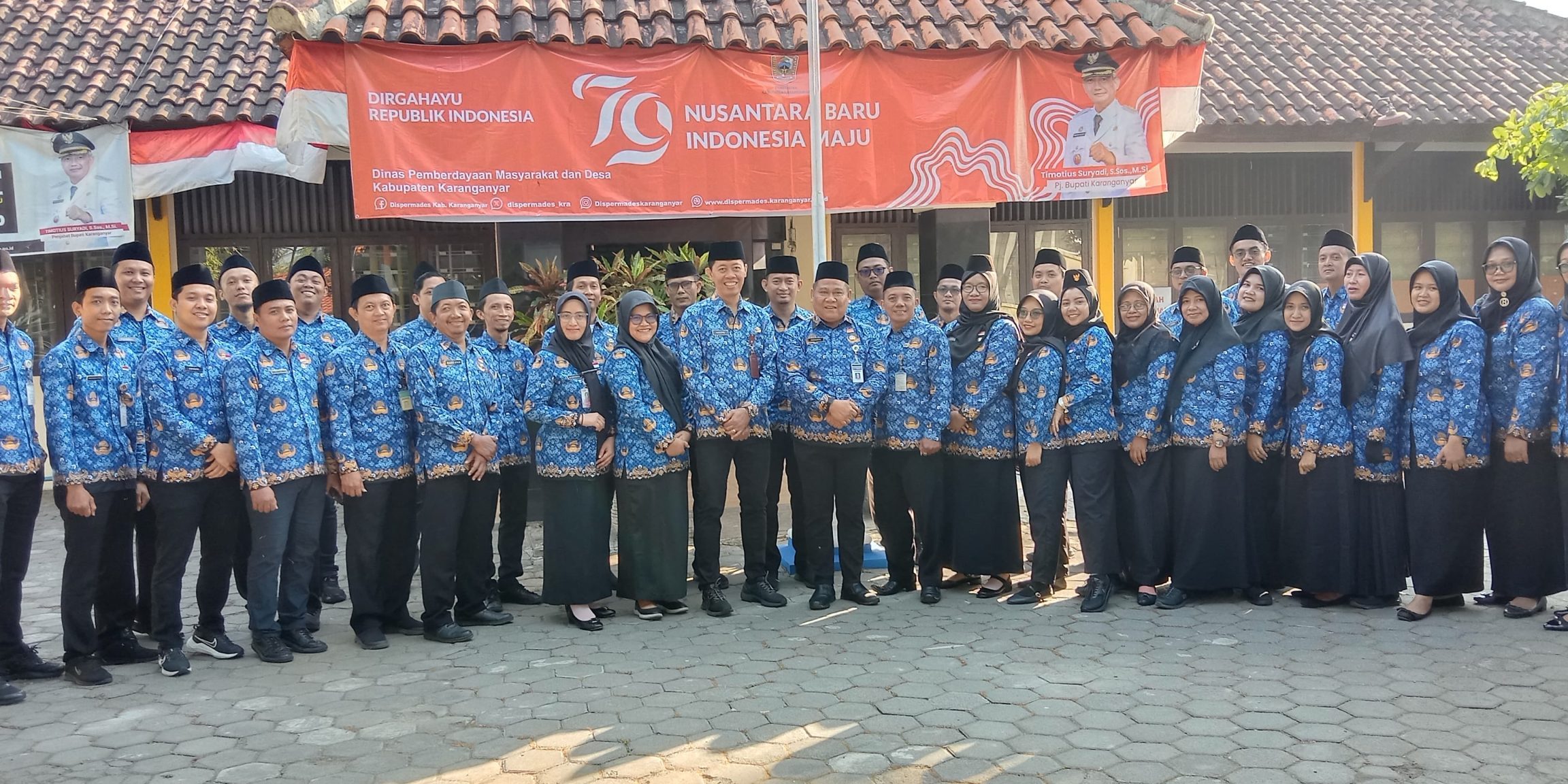 Semangat Kemerdekaan ke-79 di Dinas Pemberdayaan Masyarakat dan Desa Karanganyar (5)